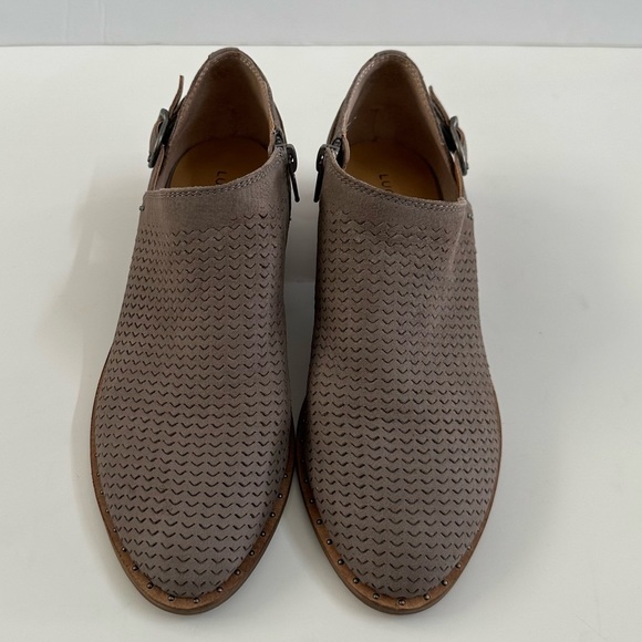 Lucky Brand Women's GAHIRO2 Ankle Bootie Boots Tan Leather Size 7 - Picture 1 of 6